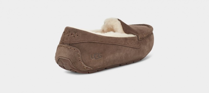 Ugg Ansley Women's Moccasins Chocolate | UQDZLPB-85