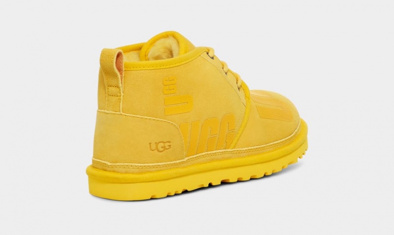 Ugg Neumel Scatter Graphic Men's Boots Yellow | OKPZNTS-62