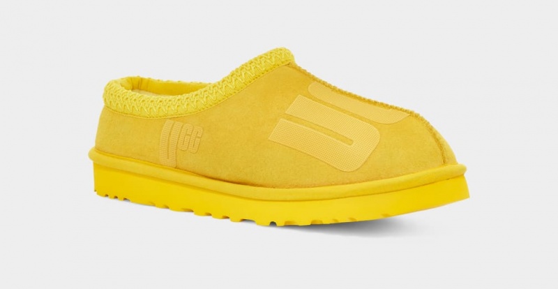 Ugg Tasman Scatter Graphic Men's Slippers Yellow | WFBJYGM-13