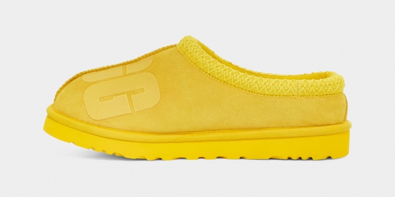 Ugg Tasman Scatter Graphic Men's Slippers Yellow | WFBJYGM-13