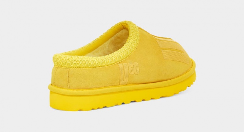 Ugg Tasman Scatter Graphic Men's Slippers Yellow | WFBJYGM-13