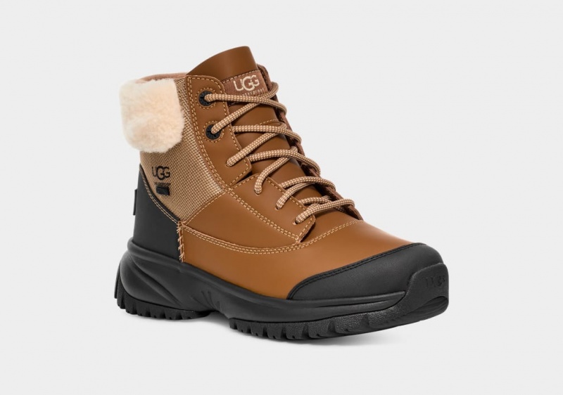 Ugg Yose Fluff V2 Women's Boots Brown | MBEISRA-23