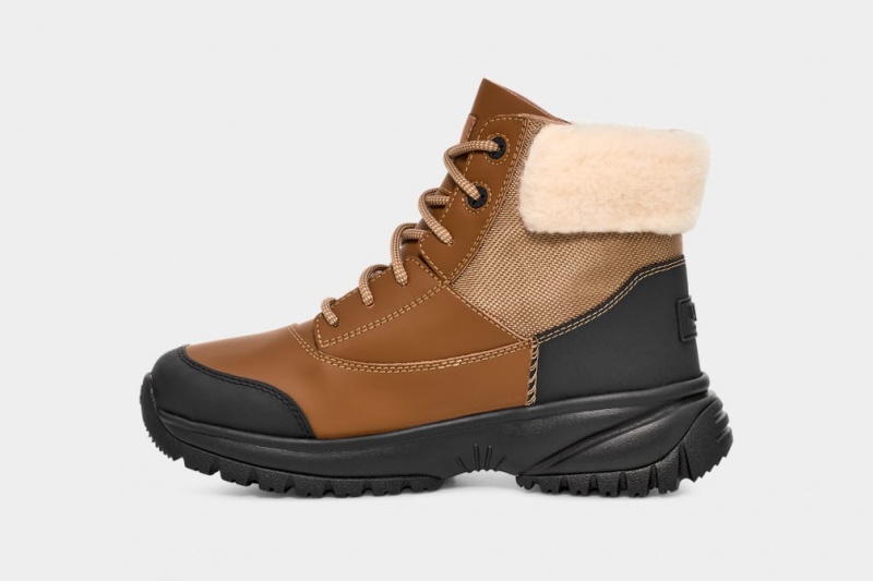 Ugg Yose Fluff V2 Women's Boots Brown | MBEISRA-23